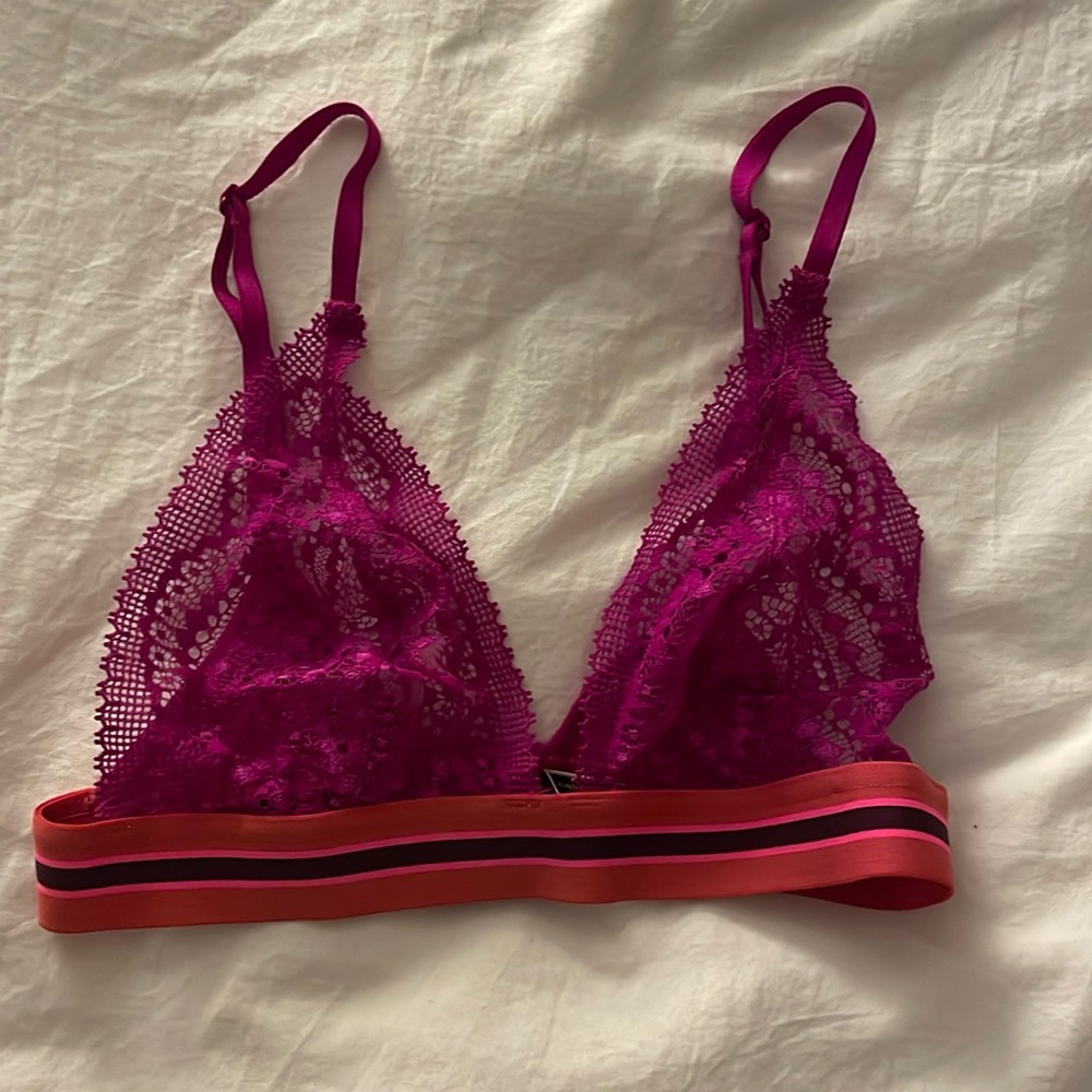 Victoria’s Secret XS bralette bra fuchsia